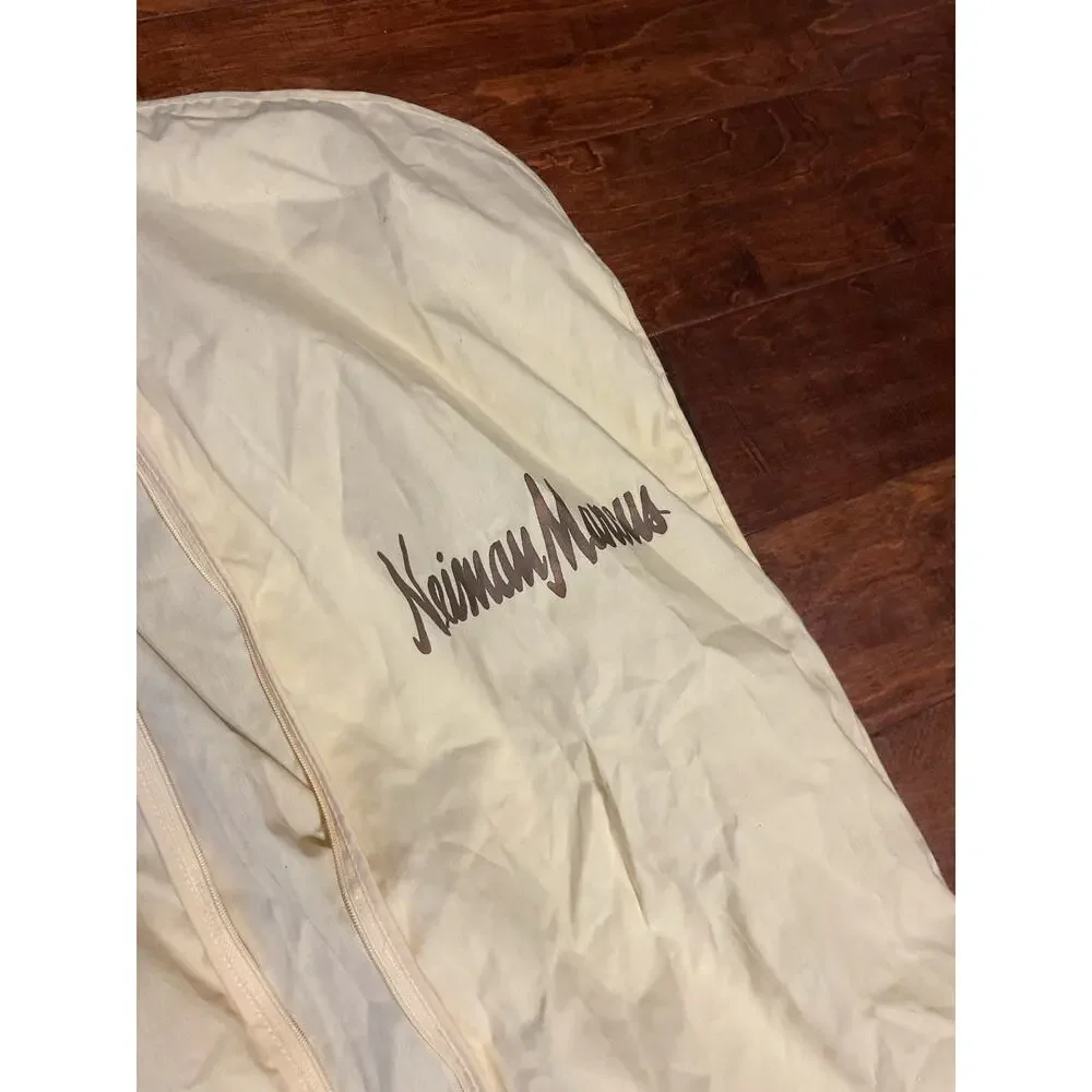 Neiman Marcus Cloth Garment Bag / Travel Suit Bag Zip Cream Long 53”x 25”